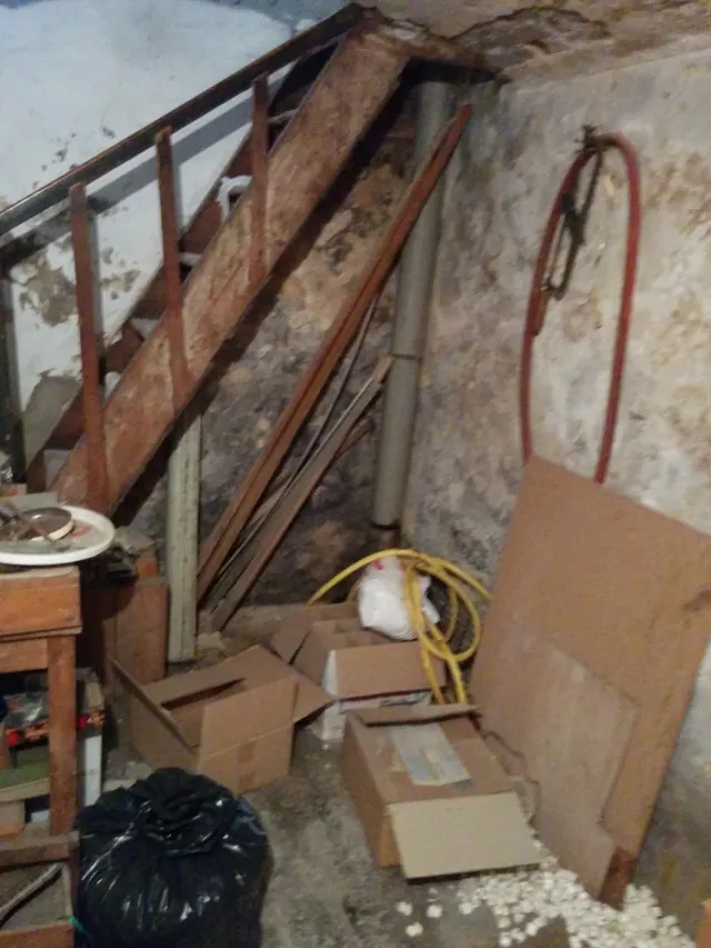 La cave encombrée